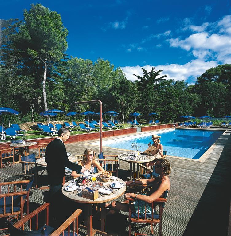 Le Mas Du Langoustier Hotel Porquerolles Exterior photo